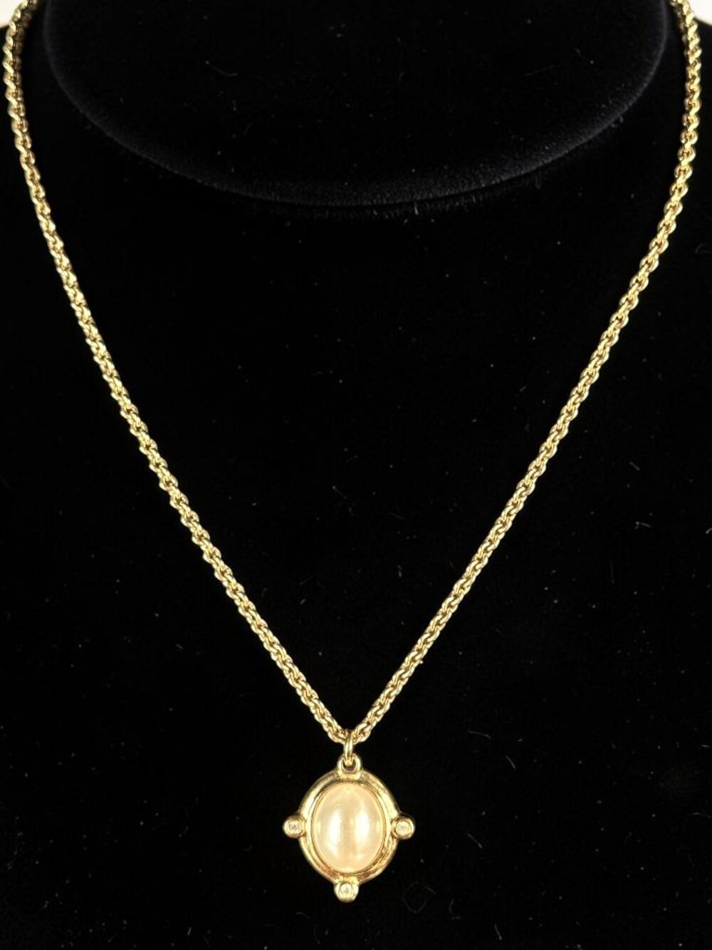 Christian Dior Vintage 1980s Faux Pearl Crystal Necklace with COA